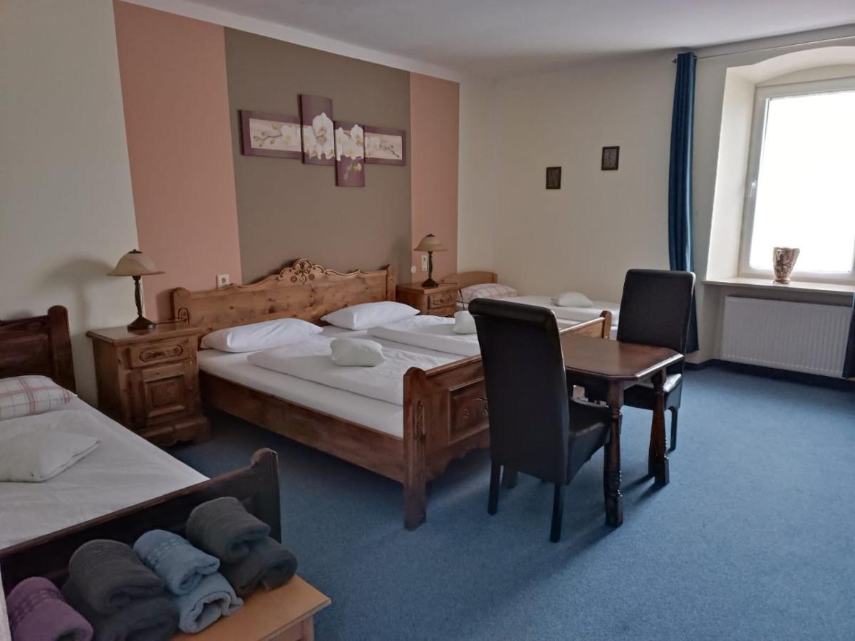 Garni Hotel Post Вайсенштадт Экстерьер фото
